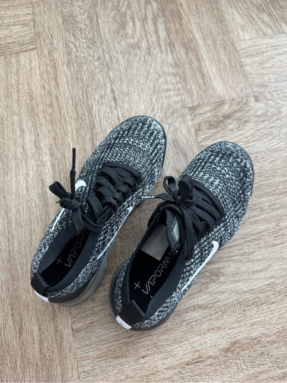 Nike Women's Black & White Vapormax